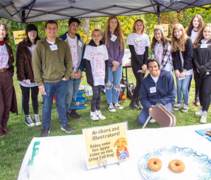 volunteers-768×513 volunteers-768x513